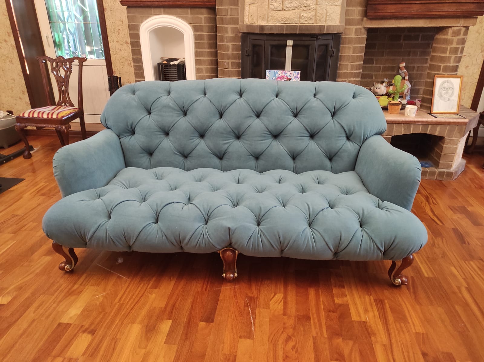 Обивка дивана. Камбарка